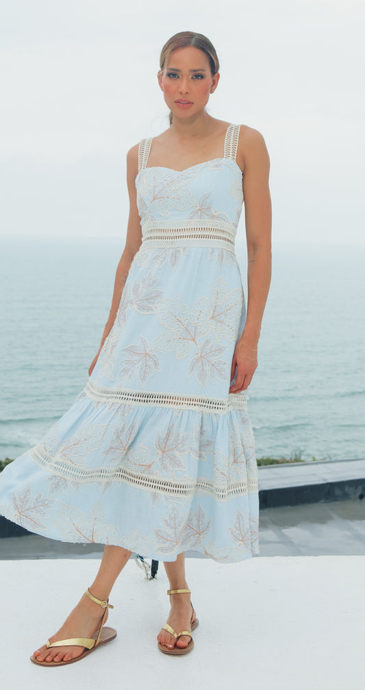 Vestido Midi Baby Blue Andrea Tovar