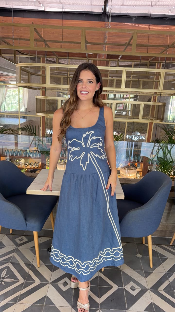 Vestido Midi Palmas Turqui